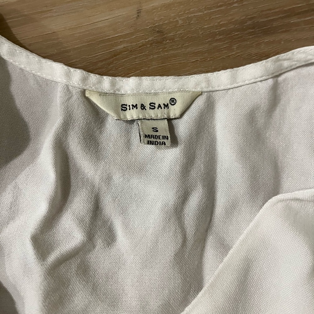 Top - Picture 2 of 2